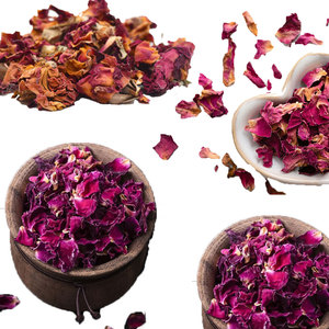 Pétales de roses rouges séchées | Mélangé dans des recettes de rinçage de cheveux à base de plantes - Product Image 3