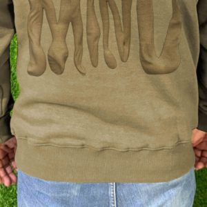 Sudaderas con capucha de algodón 100% de marca de tendencia para hombres y niños Sudadera de invierno con logotipo bordado en colores atractivos Teñido liso - Product Image 4
