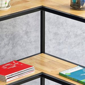 Estante Esquinero de 5 Niveles de Madera de Caucho con Estructura de Hierro de 60x60x160cm, Modelo KGT68025, Tipo Vertical para Sala de Estar - Product Image 6