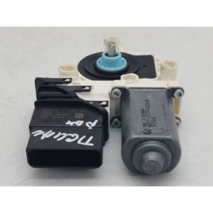 มอเตอร์ไฟฟ้ากระจกหลังขวา VOLKSWAGEN Tiguan รุ่นที่ 2 5N0959704F (11>15) - Product Image 3