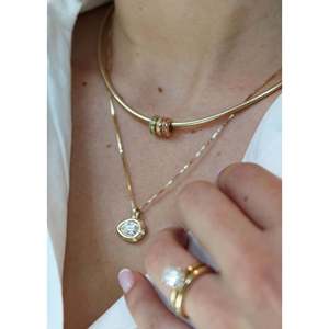 Pendentif et breloque en diamant Colette Pear - Product Image 2