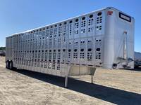 Semi-remorque durable en aluminium résistante de transport d'animaux d'utilisation de ferme de remorque de transport de bétail et de bétail avec la ventilation latérale