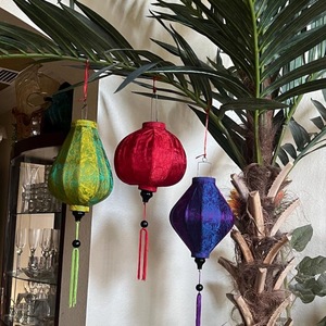 โคมไฟผ้าไหมที่ทำด้วยมือที่มีเสน่ห์สำหรับโรงแรมร้านอาหารงานเลี้ยงงานแต่งงานสวน - Product Image 3