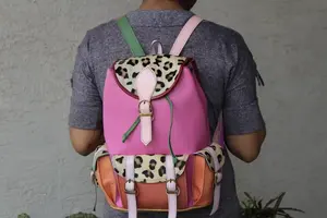 กระเป๋าเป้สะพายหลังหนังวัวขนแบรนด์กระเป๋าเป้สะพายหลังแฟชั่นคุณภาพระดับพรีเมียมกระเป๋ามากมายปิดหัวเข็มขัดกระเป๋าเป้สะพายหลังสำหรับไปยิมแล็ปท็อป - Product Image 3