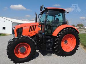 Tractor KUBOTA M7-132 DELUXE 2020 - Product Image 4