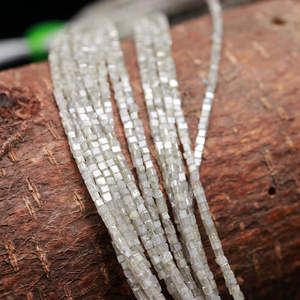Brins de diamants facettés blancs naturels fantaisie 1,5-2,5 mm, perles de diamants cubiques blancs, diamants en vrac - Product Image 5