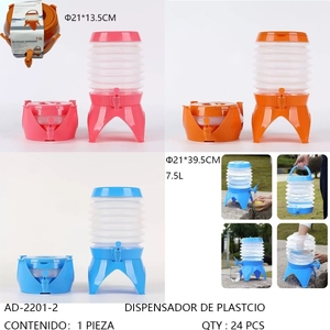 CASAMAX WL Foldable Manual Water Dispenser 7.5L with Faucet Portable Jug for Travel Camping Home Use Plastic Material - Product Image 2
