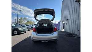 Venta Especial: Auto Usado Premium Yaris 9r i s L 2018, 5 Puertas, Liftback, Automático - Product Image 4