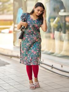 Meilleure qualité de conception Georgette Kurti sertie de paillettes pour les célébrations festives disponibles à un prix abordable - Product Image 3