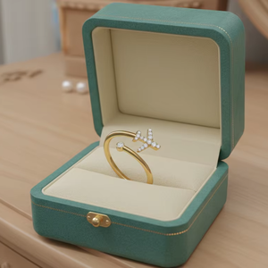 Bague unique pour femme en or 14 carats et diamant naturel, design avion |   0,15 carats - Product Image 5