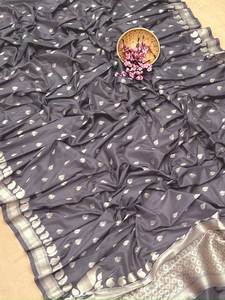 Tissu en coton Banarasi pur et lisse pour l'été, imprimé numériquement, couleur verte, magnifique saree à vendre - Product Image 6