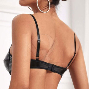 Sujetador de cuero para mujer de talla grande, inspirado en las últimas tendencias, ligero, transpirable, ecológico, con alto soporte, logotipo frontal y fabricación duradera. - Product Image 2