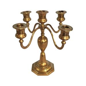 Bougeoir pilier en métal aluminium Bougeoir royal en métal aluminium de luxe Candélabre à cinq bras à prix abordable - Product Image 4