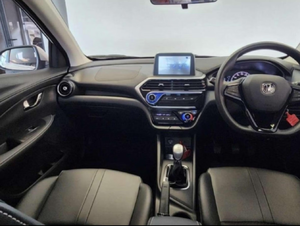 Auto Usado de Calidad a Precio Accesible, Cha-ng-an Als-vin 2025 1.4 CS con Volante a la Derecha - Product Image 2