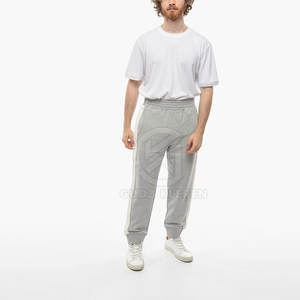 Pantalones de chándal de algodón de peso pesado de invierno de tendencia Pantalones rectos Baggy Cargo Sportswear Mens Joggers Pantalones - Product Image 1