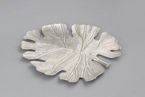 Bandeja de Servir de Aluminio Fundido de Alta Calidad con Acabado Plateado Único, Plato Decorativo para Frutos Secos - Product Image 2