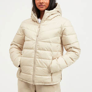 Chaquetas de Invierno Más Populares, Chaqueta Acolchada Personalizada para Mujer con Acolchado Elegante en la Cintura - Product Image 3