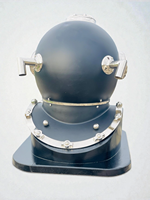 Casque de plongée vintage en laiton noir, objet décoratif |   Casque de plongée antique pour les profondeurs marines