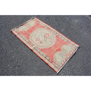 Petit tapis turc 2,9x5,1 pieds, tapis persan en laine rouge vintage - Product Image 2