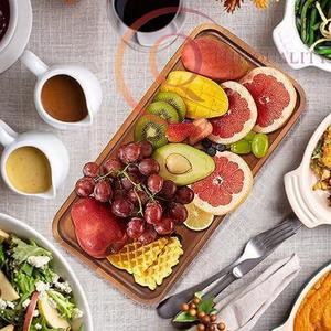 Plateau de service en bois massif avec un artisanat élégant, parfait pour une expérience de service de luxe - Product Image 1