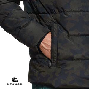 Chaqueta acolchada Premium cálida con capucha a la moda para hombre personalizada ligera OEM ODM recortada a la moda 2025 nueva ropa de abrigo de alta demanda - Product Image 6