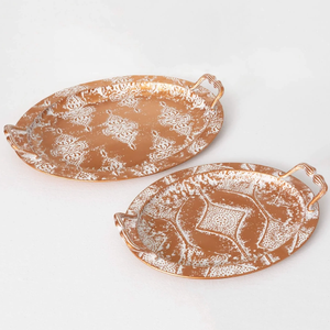 Plateau en métal finissant la poignée bilatérale de bonne qualité de conception élégante de forme ovale pour servir dans l'hôtel et le restaurant - Product Image 1