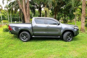 Hot bán LHD/rhd sử dụng tốt nhất Hilux Pickup 4x4 DIESEL cabin đôi bằng tay/động cơ tự động - Product Image 5