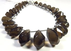 Lot de 26 perles de pierres précieuses naturelles en quartz fumé marron, coupe à facettes, 9 ", briolette fantaisie, gouttes torsadées 11-18mm - Product Image 4