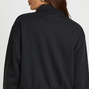 Sweat-shirt pour femmes avec fermeture éclair pour les acheteurs en gros, avec poches cargo et logo personnalisable, manches longues, service OEM - Product Image 5