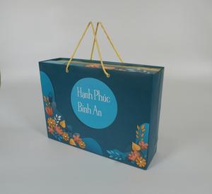 Boîte de papier cadeau de luxe en papier kraft imprimé en feuille d'or Emballage en carton biodégradable pour biscuits et gâteaux de lune - Product Image 5