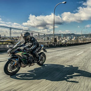 Motocicleta Kawasaki Ninja H2 Carbon 2022 - Product Image 3