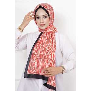 Hijab à motif zèbre en rouge, fabriqué en polyester - Product Image 1