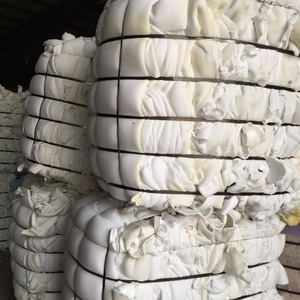 Débris de mousse PU flexible légers, durables et prêts à être réutilisés dans les applications industrielles - Product Image 2