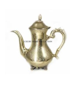 Théière traditionnelle en laiton parfaite pour les arrangements de thé élégants et intemporels disponibles au prix de gros - Product Image 4