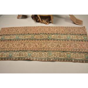 <b>Vintage</b> Turkish Wool <b>Rug</b> Beige & Green 2.8 X 6.5ft Classic Style with Patchwork Design Latex Backing for Bedside Use - Product Image 3