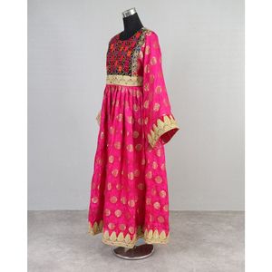 Vestido afgano de mujer de calidad superior 2025 hecho a mano Vintage Salwar Kameez en tela de red blanca para el invierno - Product Image 1