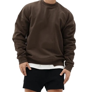 Sweat-shirt à col rond pour homme, coupe classique, imprimé sur le devant, logo personnalisé OEM, polyester/coton, tissu écologique 300g, modèle 2026 - Product Image 1