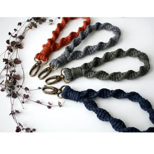LLavero de macramé, pulsera de calidad Premium, llavero colgante de macramé de Isar internacional - Product Image 3