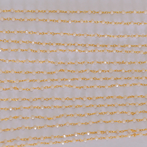 Meilleure qualité plaqué or rose opale 3mm perles chapelet chaîne, fil de laiton enveloppé Rondelle chapelet chaîne pour la fabrication de bijoux - Product Image 4