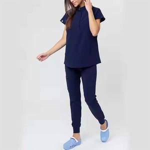 Recién llegado, el uniforme médico más vendido hecho en Pakistán, uniforme médico para mujeres con logotipo de hospital hecho a medida - Product Image 2