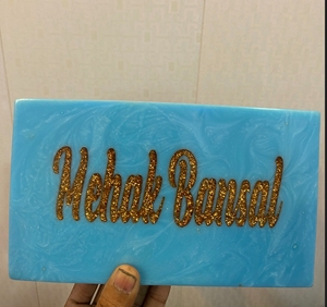 กระเป๋าคลัทช์สำหรับผู้หญิงทำจากยางเรซินหัตถกรรมอินเดีย - Product Image 3