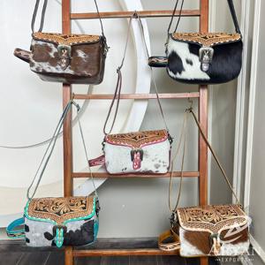 2025 New Personalized Tooled Cowhide Leather Crossbody Handled Toiletry <b>Bag</b> for Women's Fashion Travel Cosmetic <b>Makeup</b> Organizer - Product Image 1