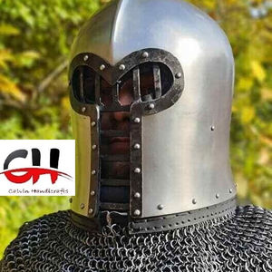 Casque de tournoi médiéval Barbuta pour Halloween 18ga Construction métallique durable en acier - Product Image 1