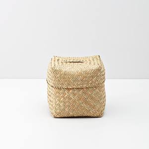 Top recommande boîte en jonc de mer tissé petit stockage coffrets cadeaux fête des mères prêt à expédier depuis le Vietnam - Product Image 1