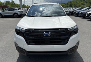 Usado 2025 Subaru Forester Sport W - Product Image 4