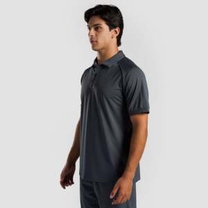 Polo de Primera Calidad, Cómodo, 100% Poliéster, Bordado, Color Sólido, Alta Transpirabilidad, Disponible en Gris, Tallas XL, 2XL, 3XL, 4XL - Product Image 3