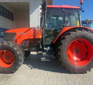 ซื้อรถแทรกเตอร์ Kubota โดยตรงจากซัพพลายเออร์ด้วยต้นทุนที่ต่ำมากสำหรับการดำเนินงานด้านการเกษตรและการทำฟาร์มด้วยคุณภาพที่ดีที่สุด - Product Image 4