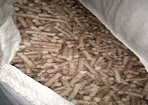 Pellets de Madera de Pino Premium, Certificación EN Plus A1, Combustible de Madera Blanda, Alta Densidad, Energía Renovable de Biomasa para el Hogar y la Industria - Product Image 2