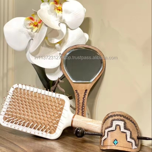 Espejo de mano elegante de cuero tallado exclusivo, espejo de mano de maquillaje con estilo occidental, espejo de diseñador Vintage, regalo perfecto para ella - Product Image 3