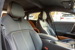 Lu-ci-d Air G-ran-d Tou-ring 2025 Usado en Buen Estado, 819 hp, Motor Dual, Tracción en las Cuatro Ruedas - Product Image 5